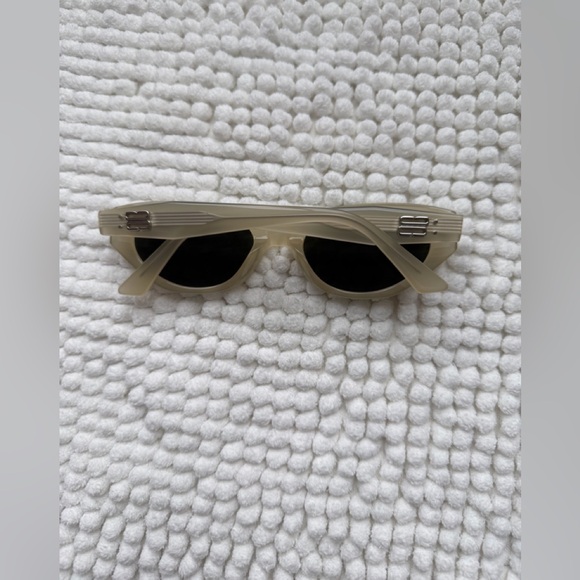 GENTLE MONSTER Rococo IC1 - Picture 4 of 4